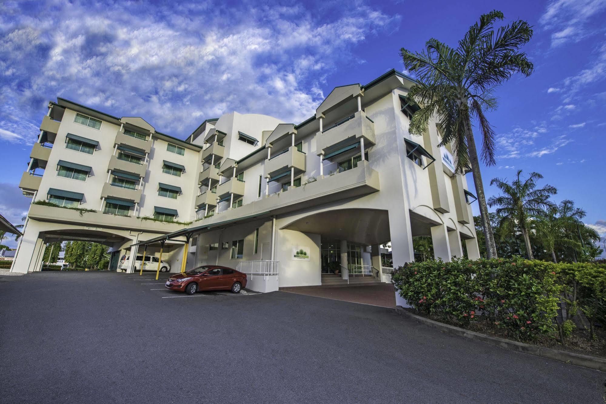 Cairns Sheridan Hotel Exterior photo
